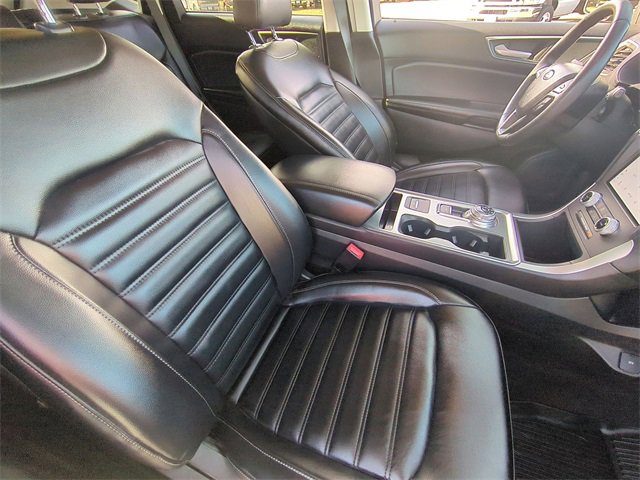 Used 2022 Ford Edge SEL w/ Convenience Package image 34