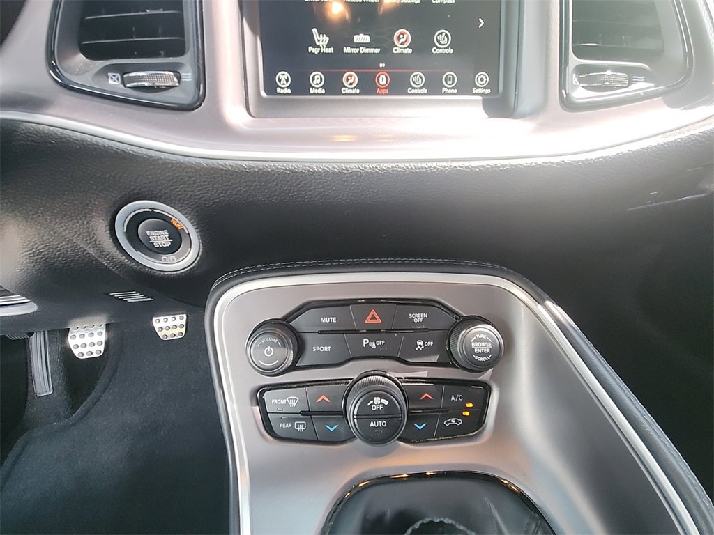 Used 2022 Dodge Challenger R/T w/ Blacktop Package image 23
