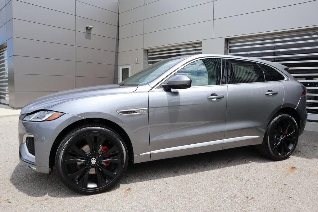 New 2025 Jaguar F-PACE R-Dynamic S image 4