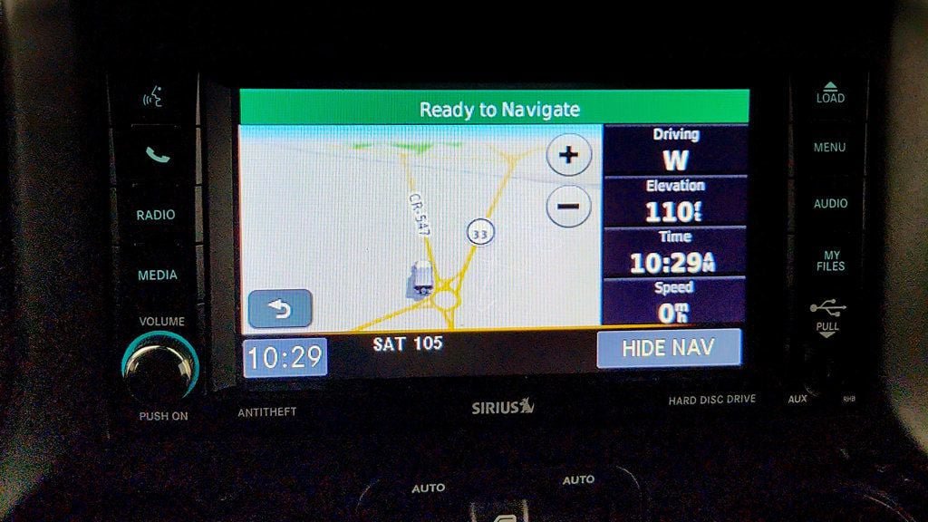 Used 2015 Jeep Wrangler Unlimited Sahara w/ Connectivity Group AWD/4WD image 18