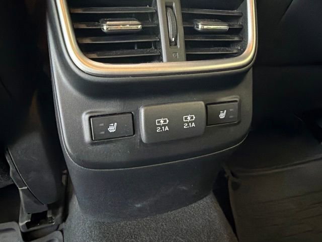 Used 2020 Subaru Outback Touring XT AWD/4WD image 17