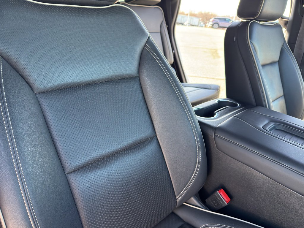 Used 2024 GMC Yukon SLT image 34