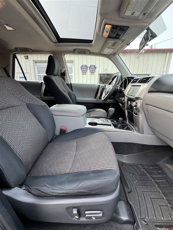 Used 2011 Toyota 4Runner SR5 image 14