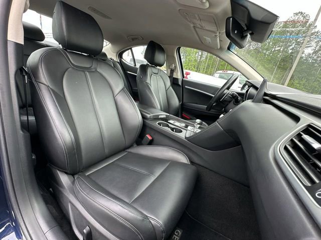 Used 2023 Genesis G70 2.0T image 27