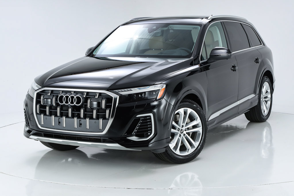 Used 2025 Audi Q7 3.0T Prestige w/ Prestige Package AWD/4WD image 44
