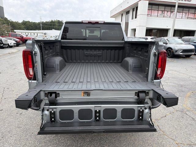 Used 2025 GMC Sierra 1500 AT4 w/ Technology Package AWD/4WD image 19