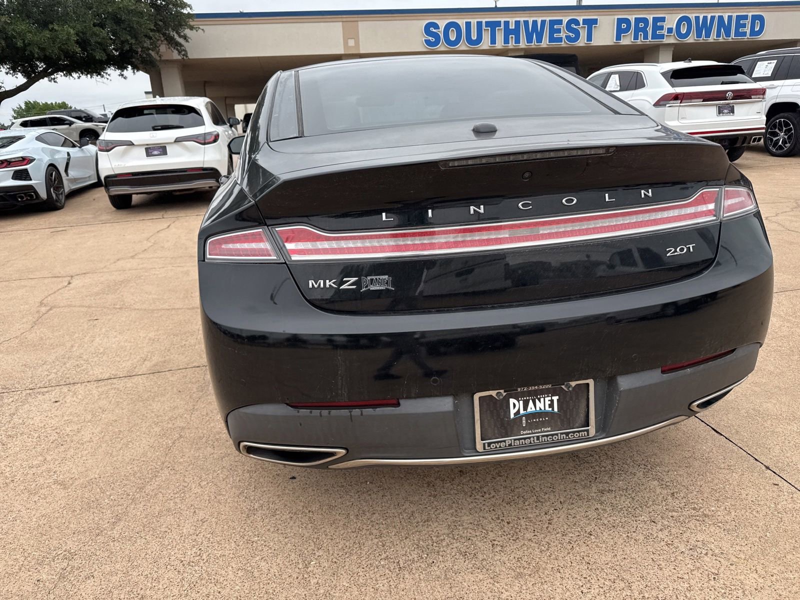 Used 2018 Lincoln MKZ Reserve w/ Technology Package FWD image 6