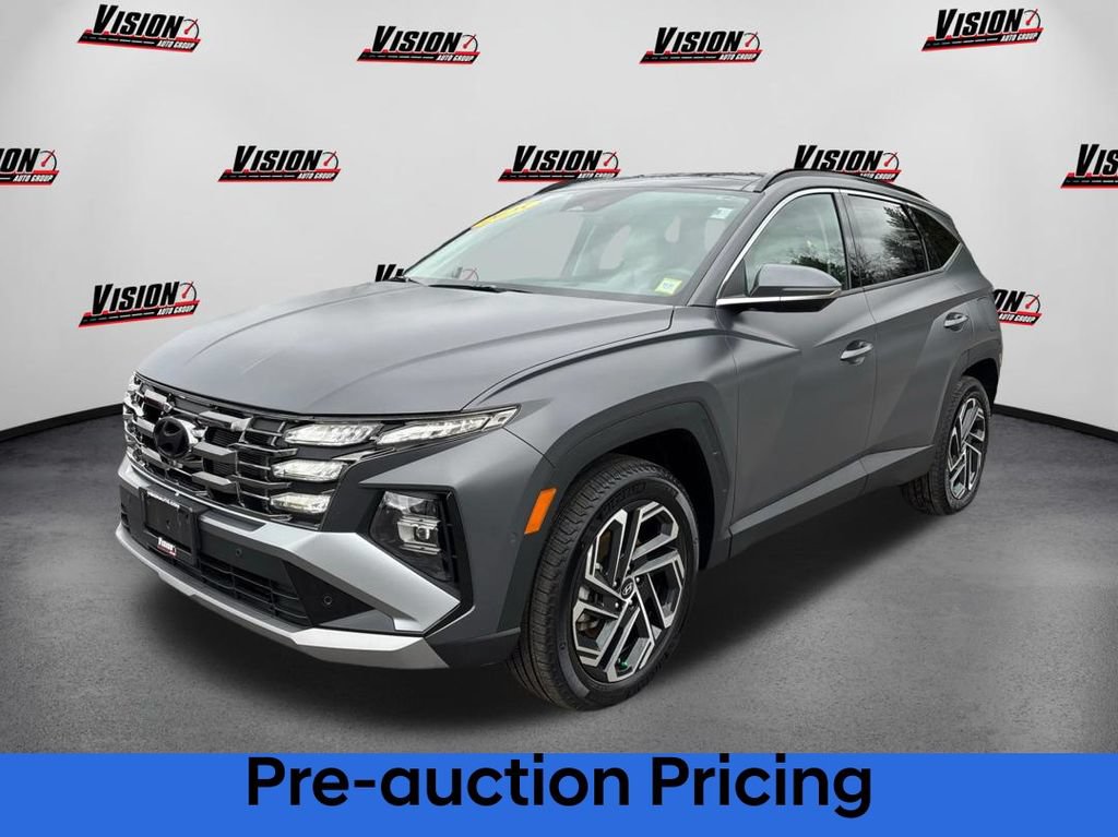 Used 2025 Hyundai Tucson Limited AWD/4WD image 1