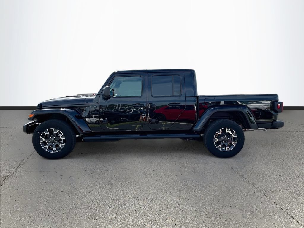 New 2026 Jeep Gladiator Sport AWD/4WD image 4