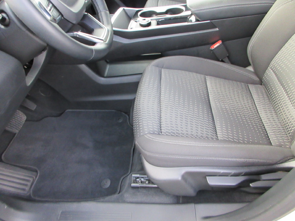 Certified 2026 Chevrolet Equinox LT AWD/4WD image 21