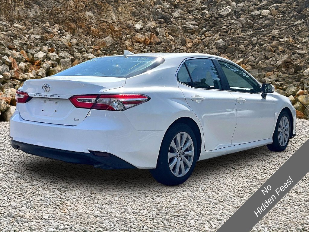 Used 2020 Toyota Camry LE w/ Convenience Package FWD image 2