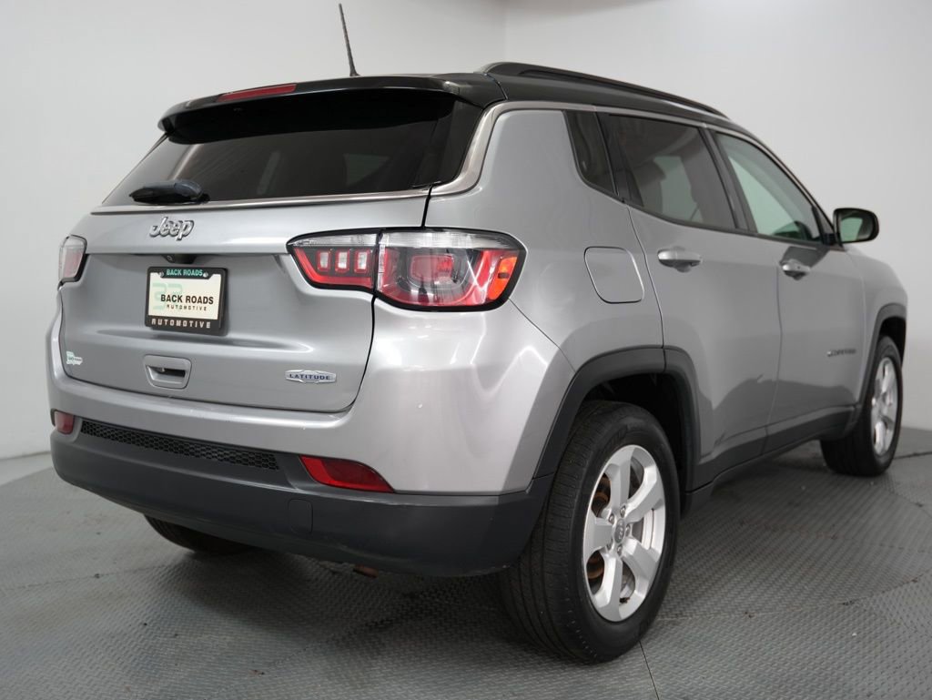 Used 2018 Jeep Compass Latitude w/ Popular Equipment Group image 9