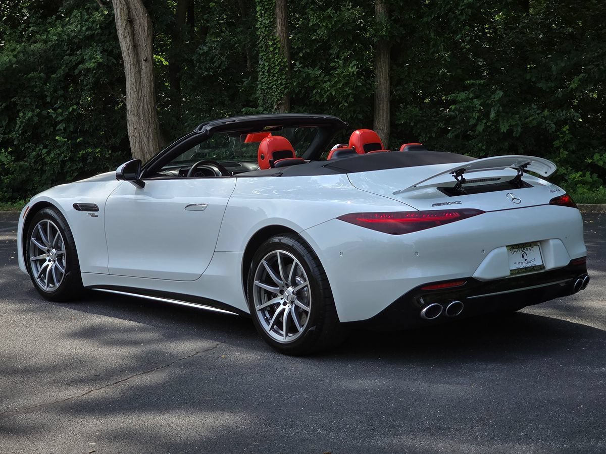 Used 2023 Mercedes-Benz SL 43 AMG image 4