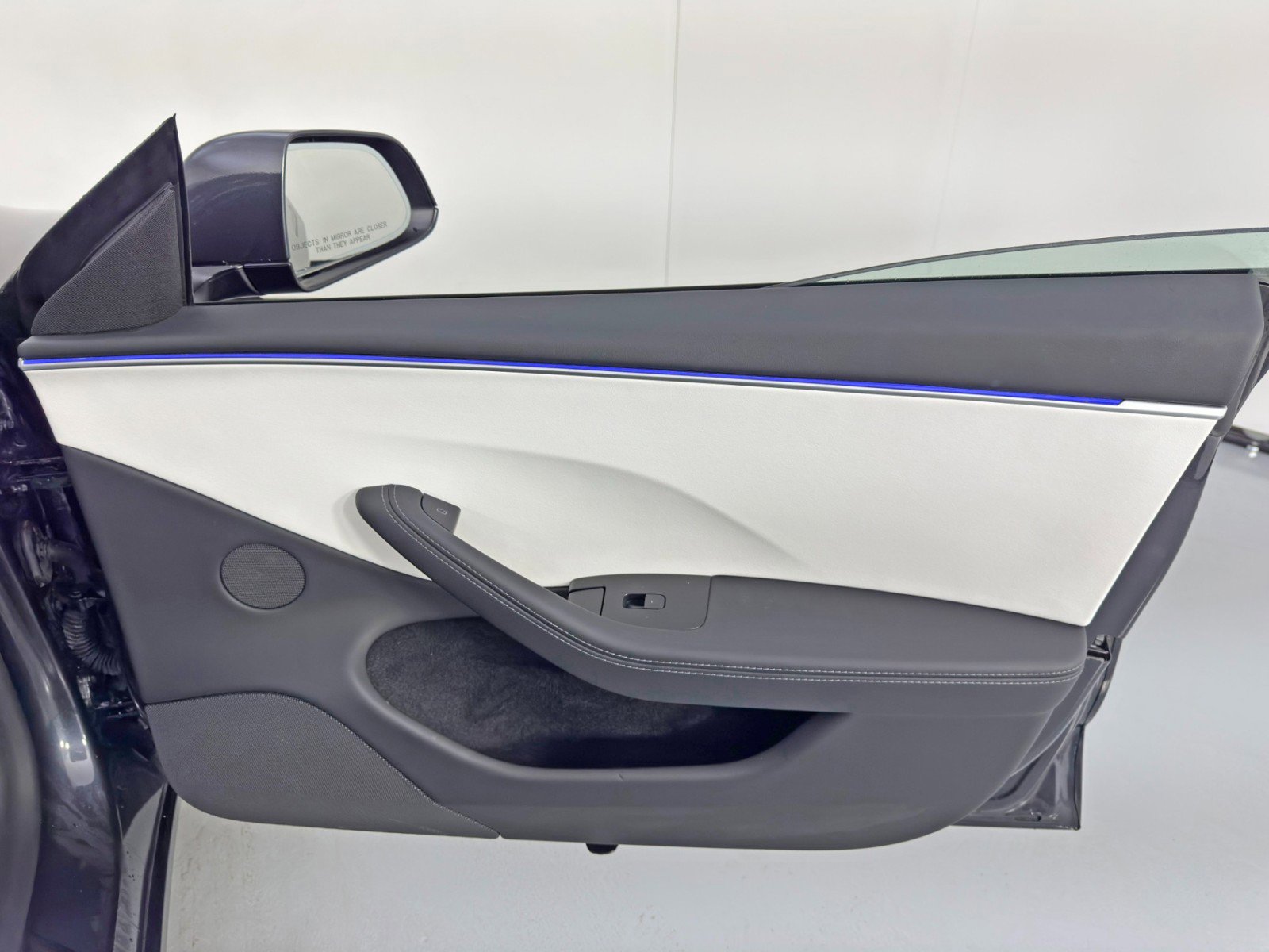 Used 2024 Tesla Model 3 Performance image 46