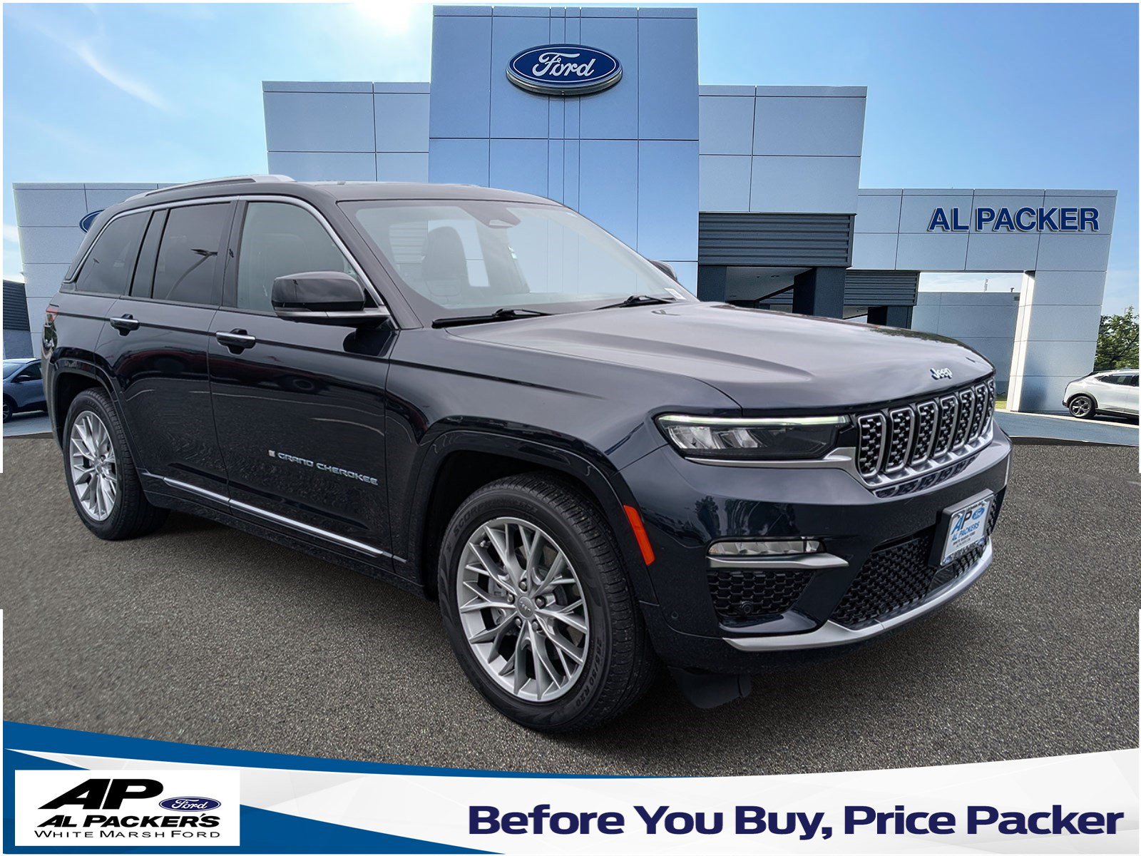 Used 2023 Jeep Grand Cherokee Summit w/ Advanced Protech Group IV