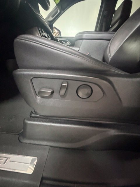 Used 2024 Chevrolet Tahoe LT AWD/4WD image 14