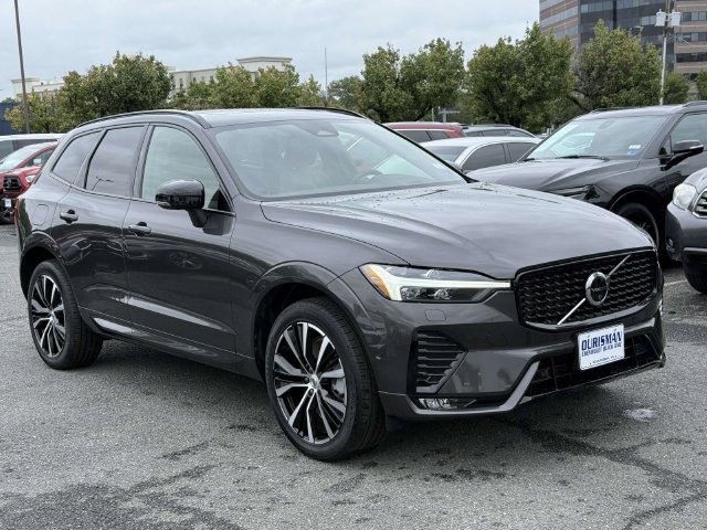 Used 2025 Volvo XC60 B5 Ultra w/ Climate Package AWD/4WD image 1