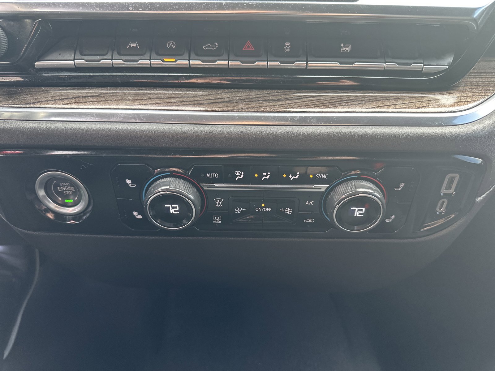 Used 2023 Chevrolet Silverado 1500 LT image 17