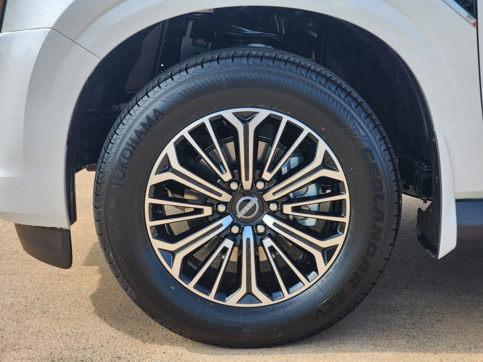 New 2026 Nissan Armada Platinum RWD image 11