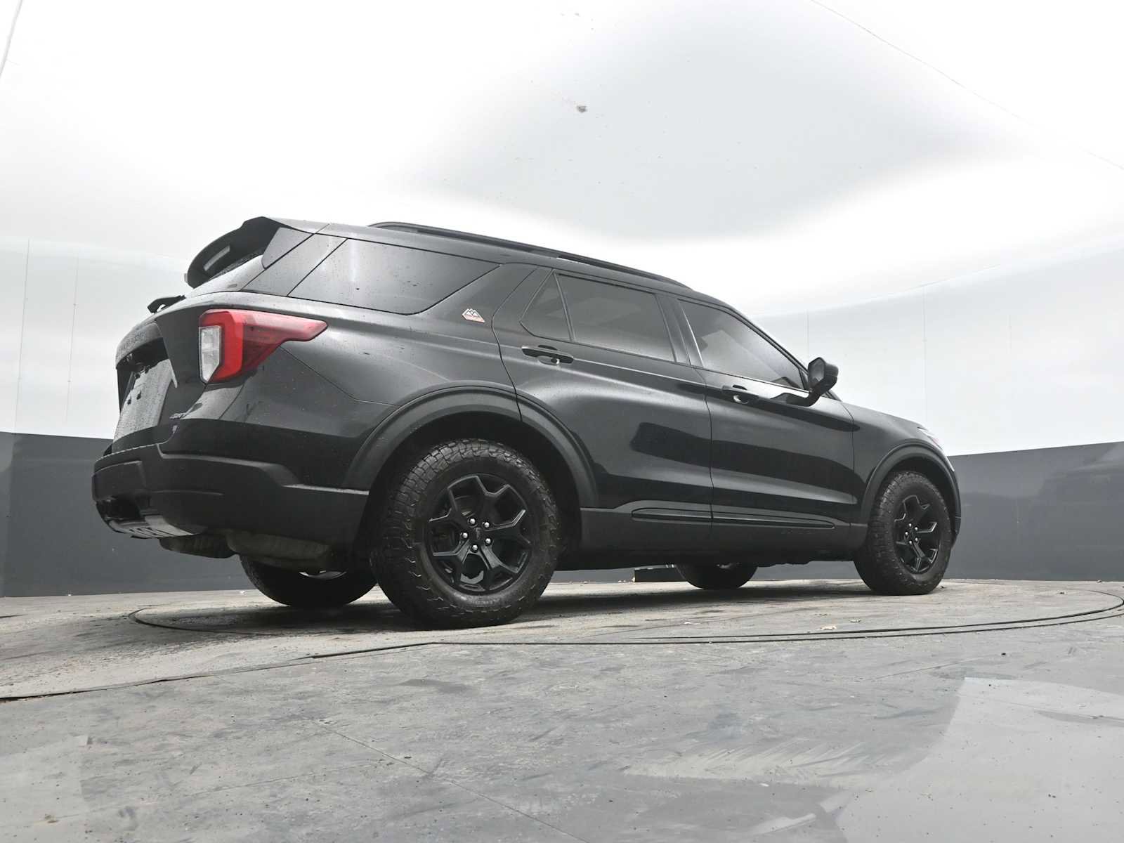 Used 2022 Ford Explorer Timberline image 32
