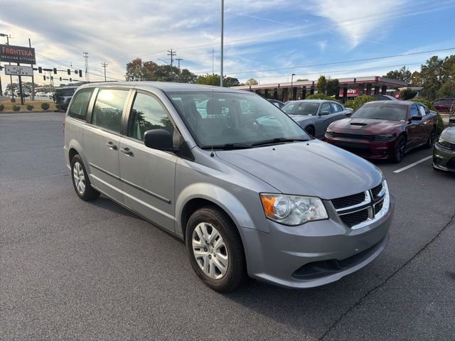 Used 2014 Dodge Grand Caravan American Value Package w/ UConnect Hands-Free Group