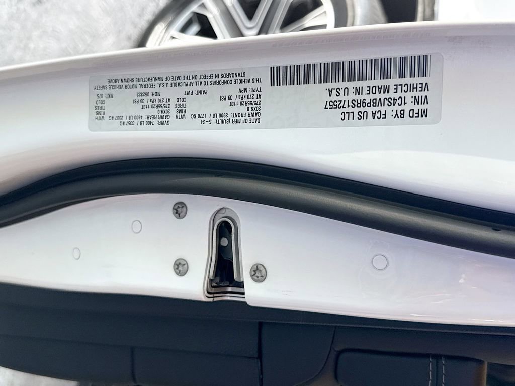 Used 2024 Jeep Wagoneer Series II image 37