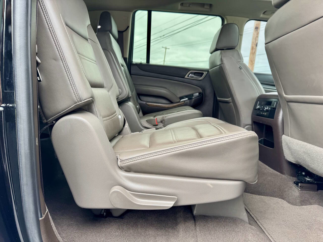 Used 2019 GMC Yukon XL Denali w/ Denali Ultimate Package AWD/4WD image 34