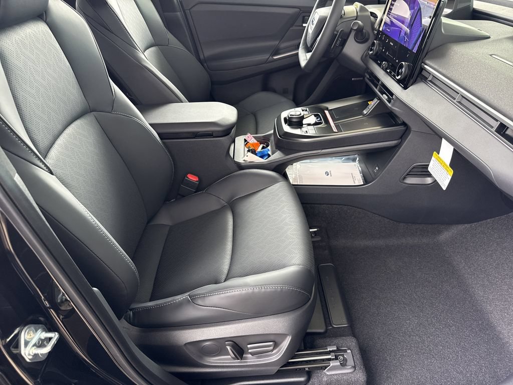 New 2026 Subaru Solterra w/ Limited Package AWD/4WD image 36