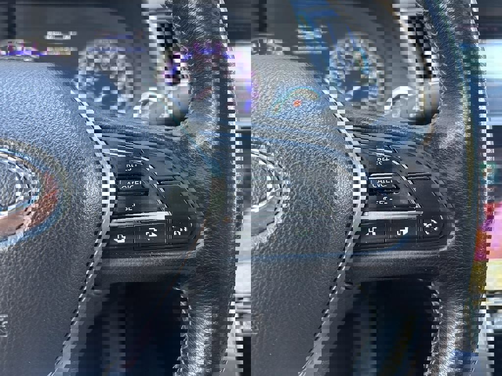 Used 2017 INFINITI Q60 w/ Cargo Package AWD/4WD image 27