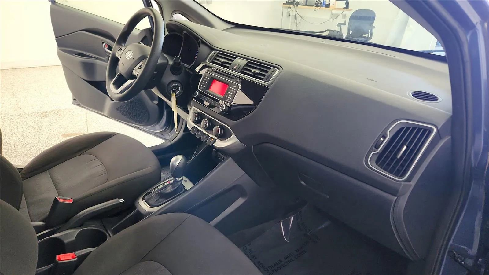 Used 2016 Kia Rio LX FWD image 34