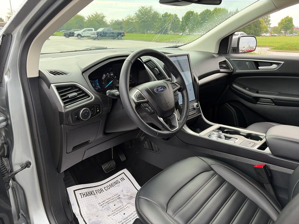 Used 2024 Ford Edge SEL w/ Convenience Package AWD/4WD image 14
