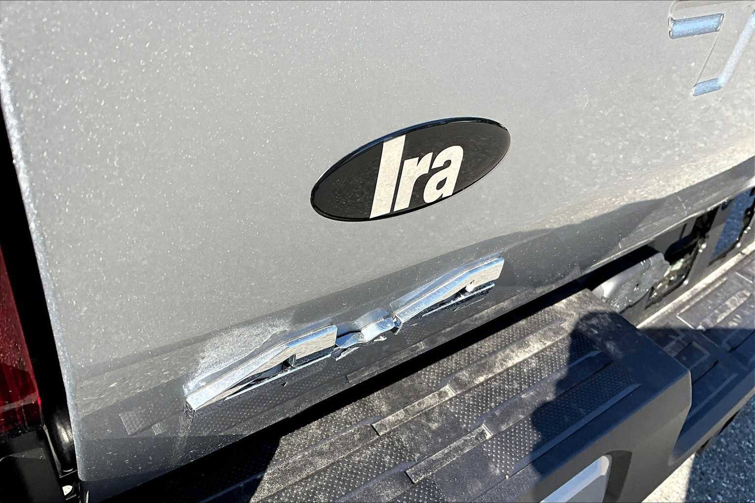 New 2025 Toyota Tacoma SR5 image 15