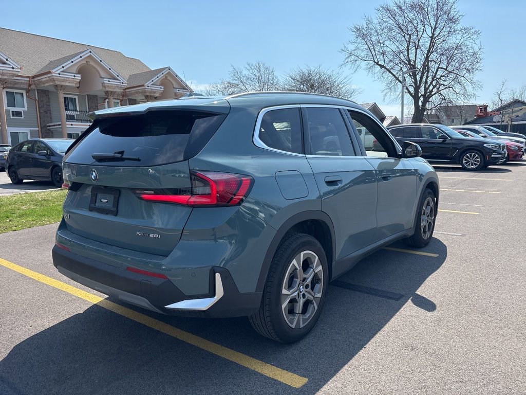 Used 2023 BMW X1 xDrive28i w/ Convenience Package image 6