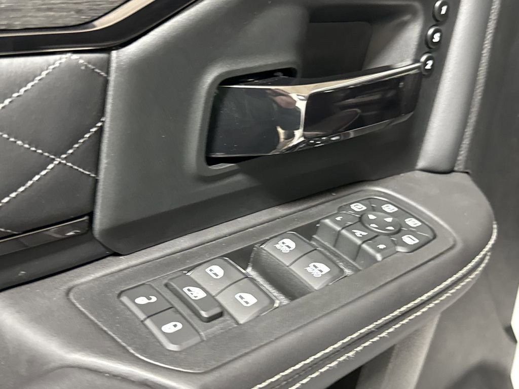 New 2026 RAM 2500 Limited image 25