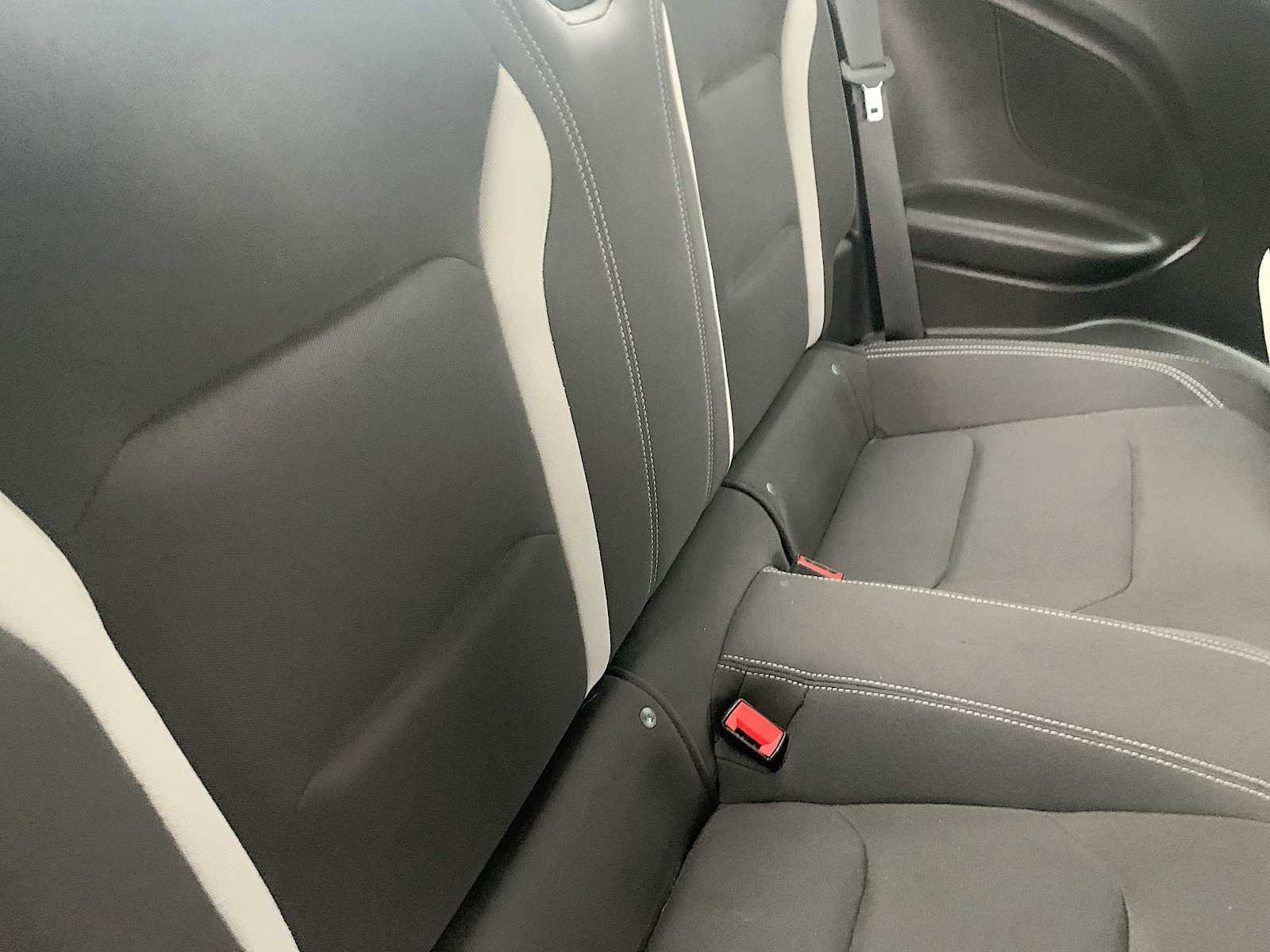 Certified 2022 Chevrolet Camaro LT image 24