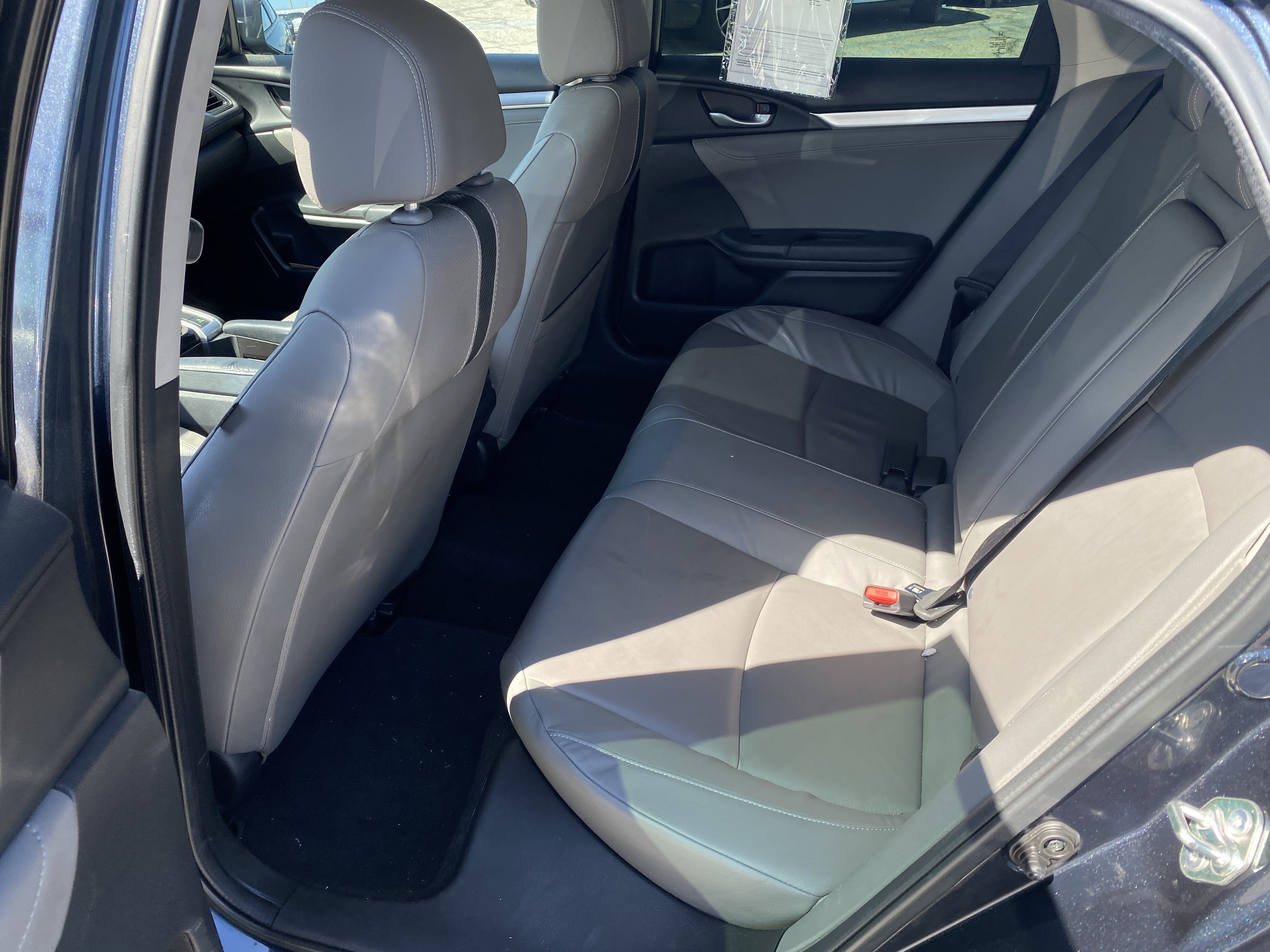 Used 2017 Honda Civic EX-L image 18