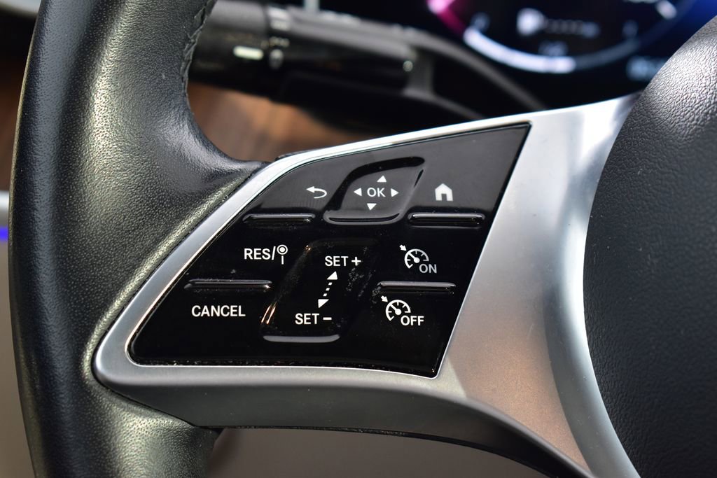 Certified 2022 Mercedes-Benz C 300 4MATIC Sedan image 16