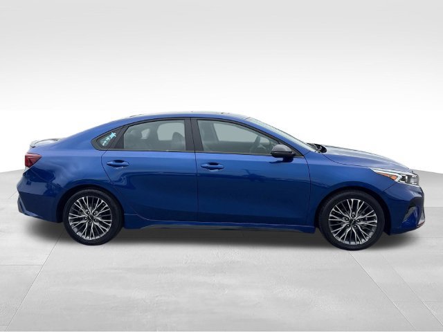 Used 2024 Kia Forte GT-Line w/ GT-Line Premium Package FWD image 10
