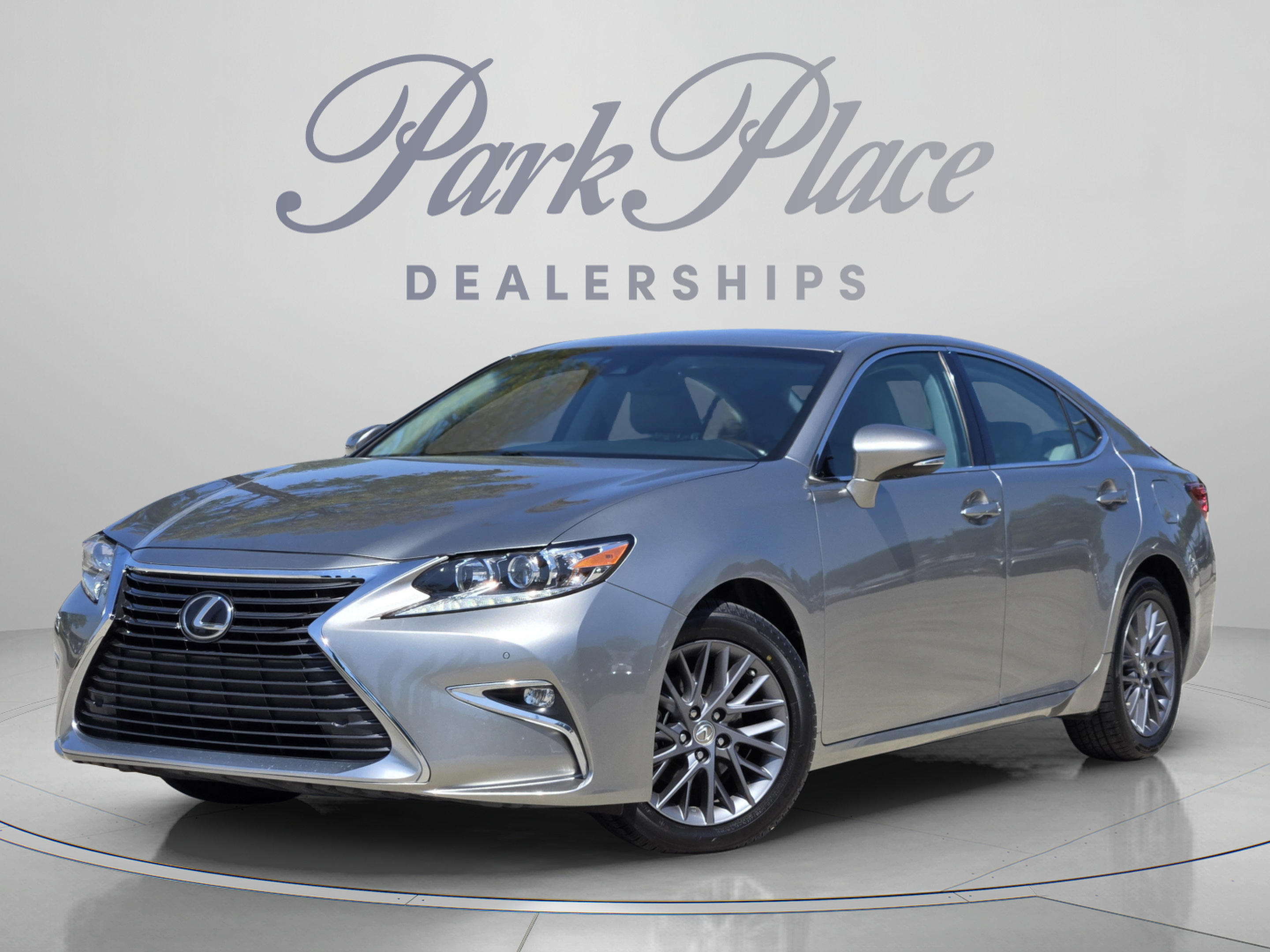 Used 2018 Lexus ES 350 w/ Premier Package