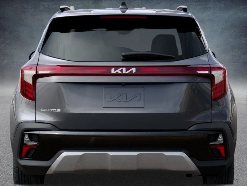 Used 2026 Kia Seltos EX FWD image 15