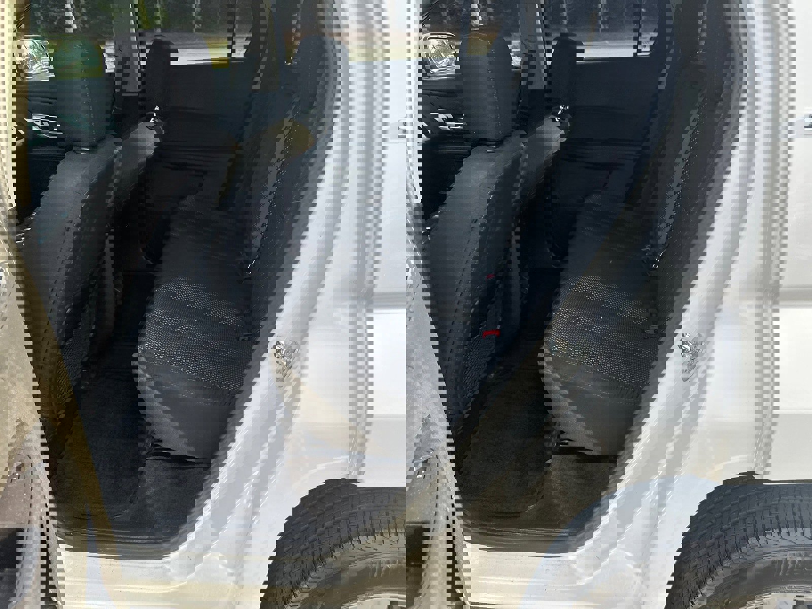 Used 2015 GMC Terrain SLE image 20