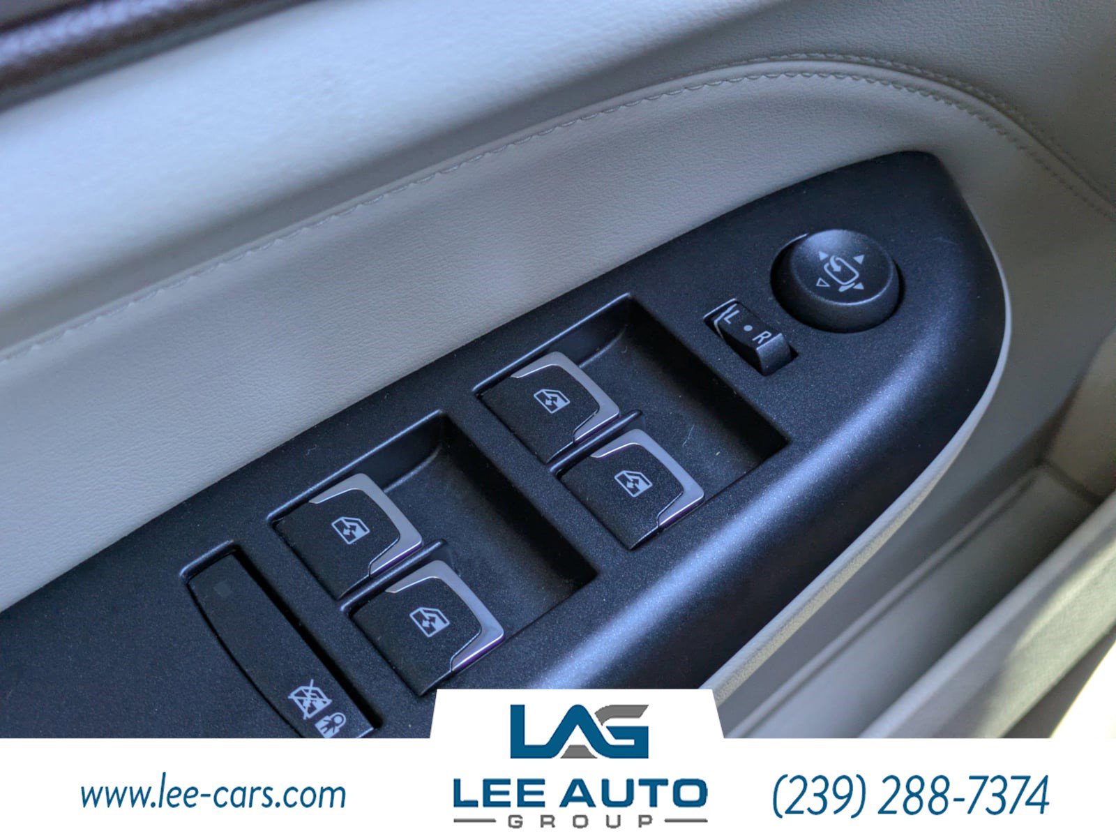 Used 2014 Cadillac SRX Performance w/ Driver Awareness Package image 20