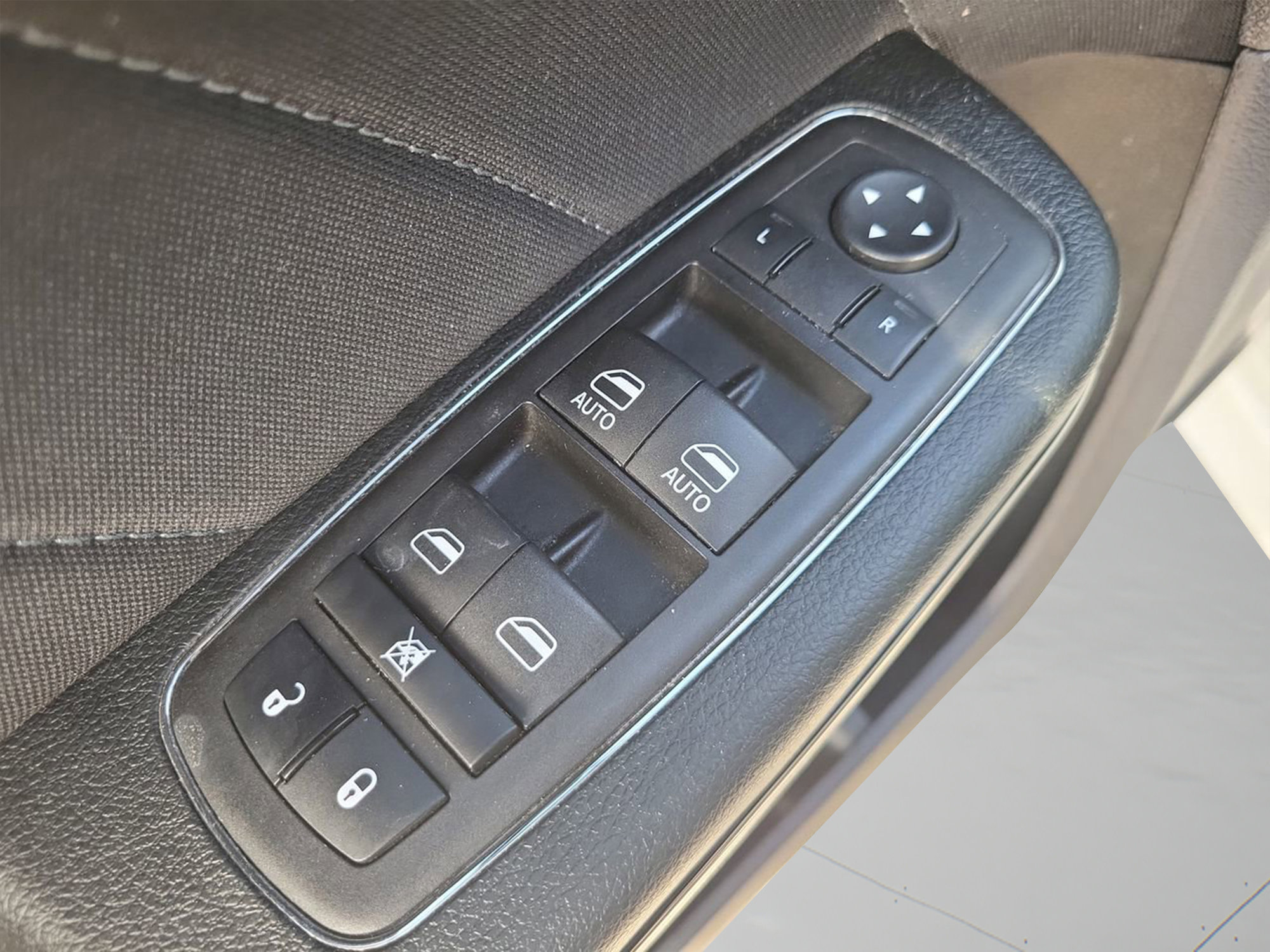 Used 2023 Dodge Charger GT w/ Blacktop Package image 27