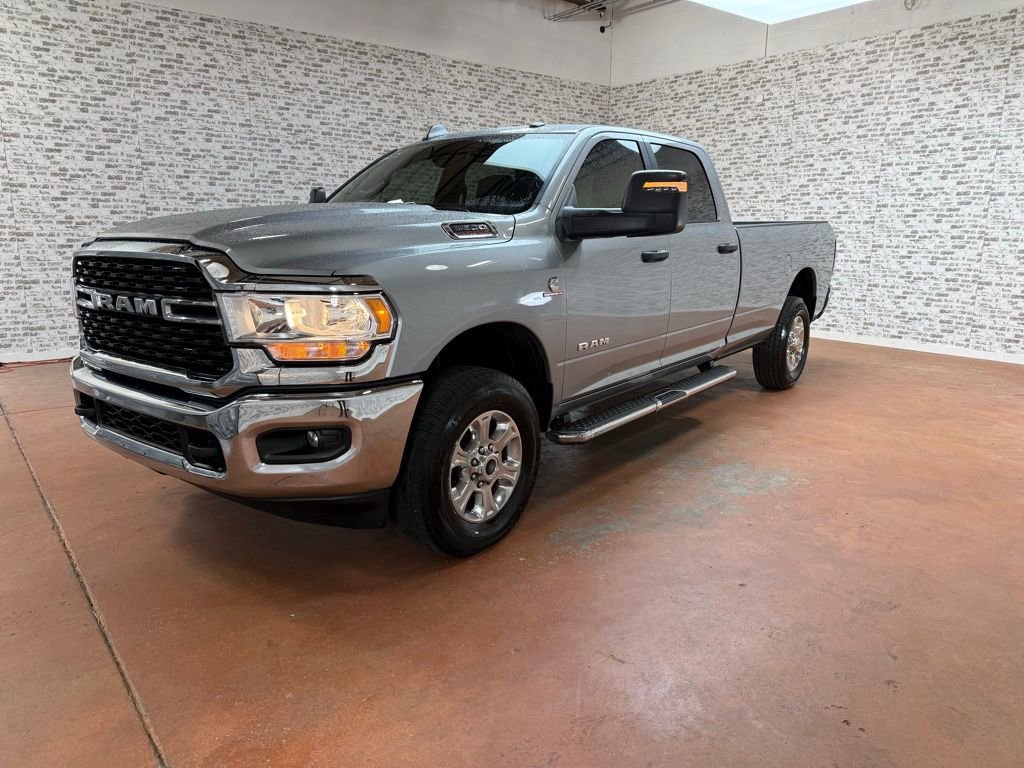 Used 2024 RAM 3500 Big Horn AWD/4WD image 3