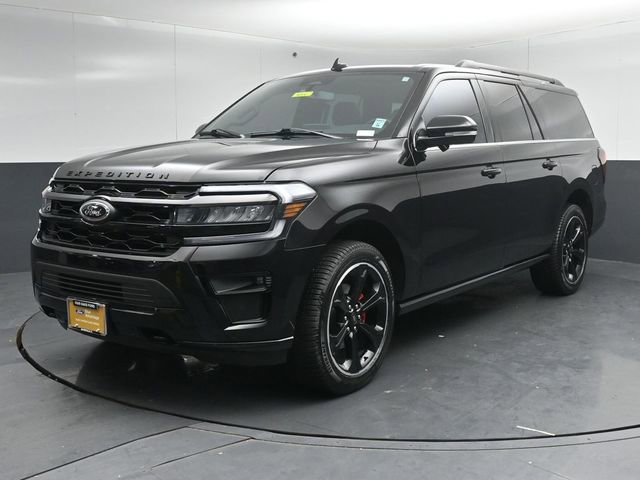 Certified 2023 Ford Expedition Max Limited image 3
