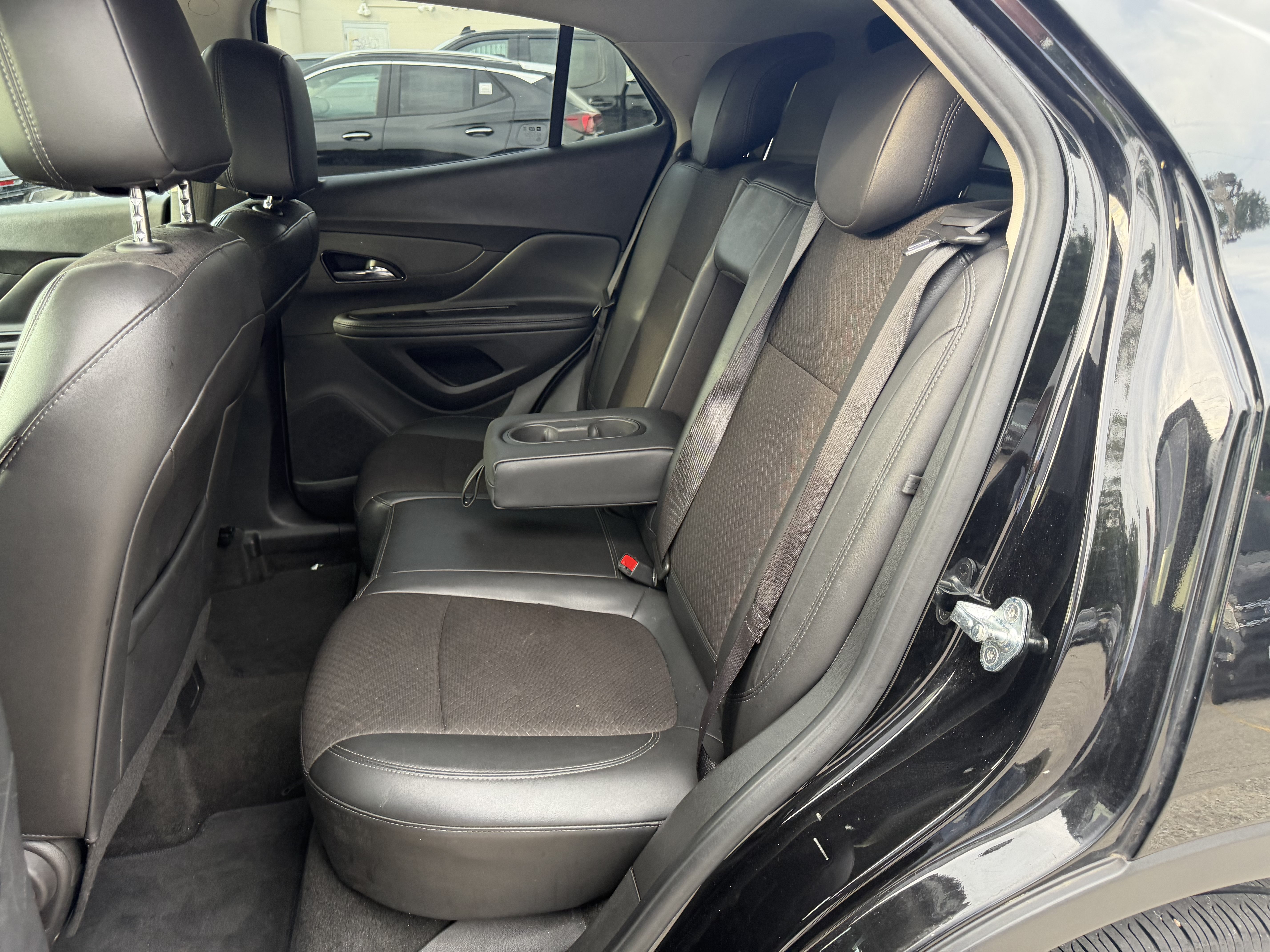 Used 2021 Buick Encore Preferred FWD image 12