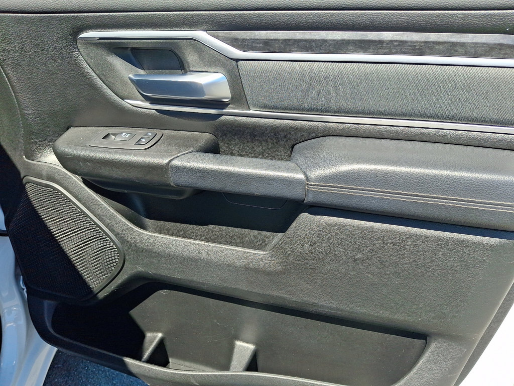 Used 2022 RAM 1500 Big Horn AWD/4WD image 10