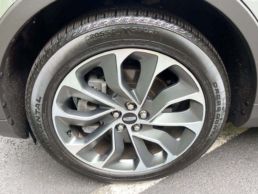 Used 2023 Lincoln Nautilus Reserve AWD/4WD image 25