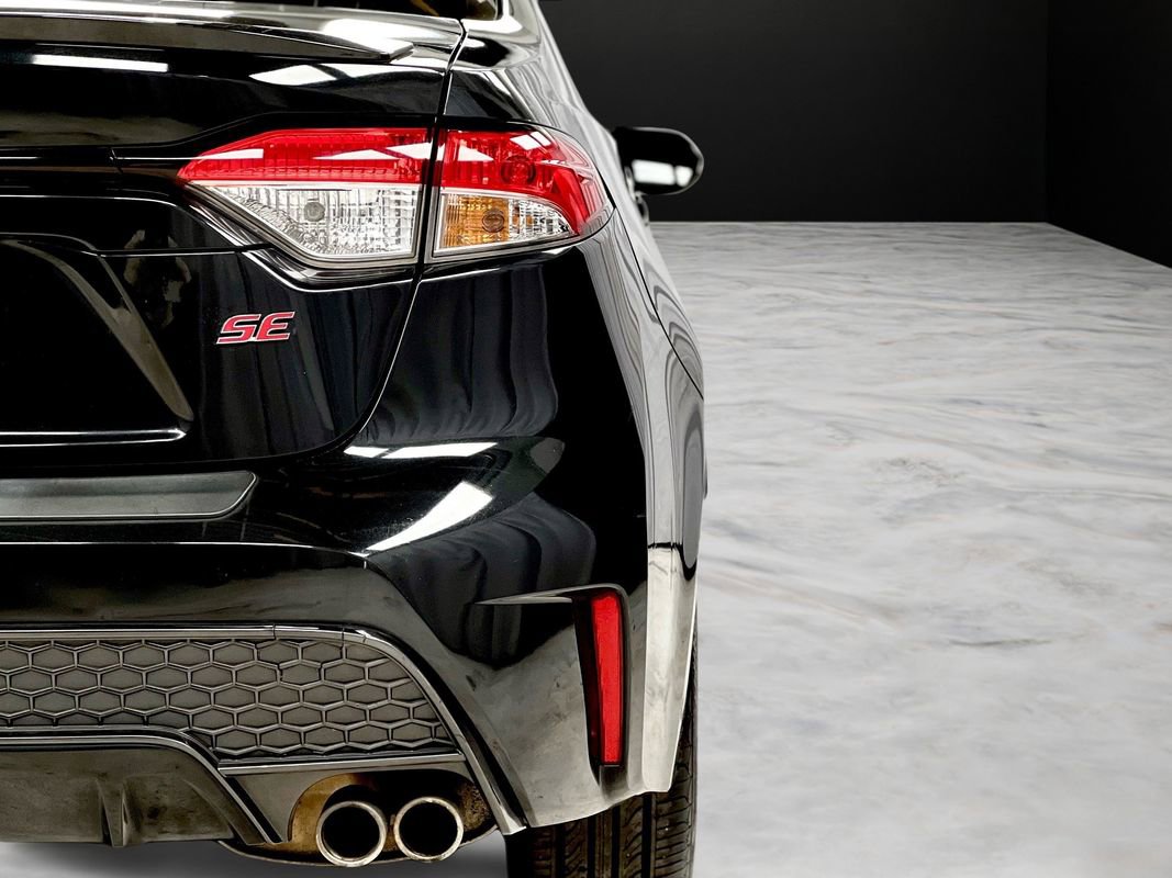 Used 2020 Toyota Corolla SE FWD image 37