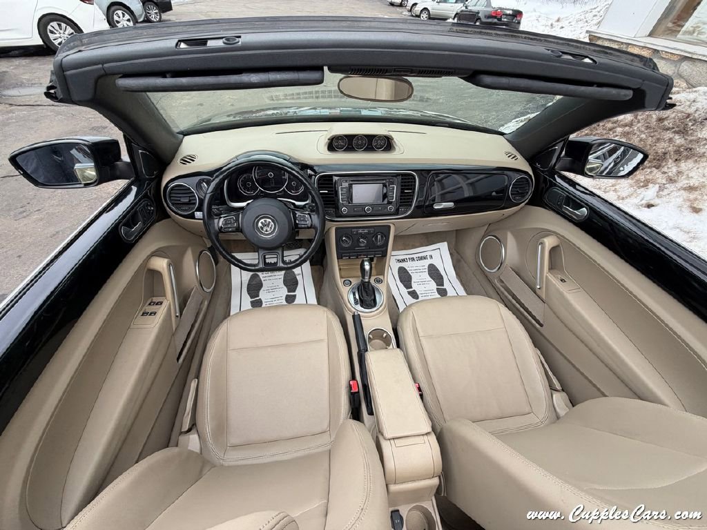 Used 2014 Volkswagen Beetle TDI image 21